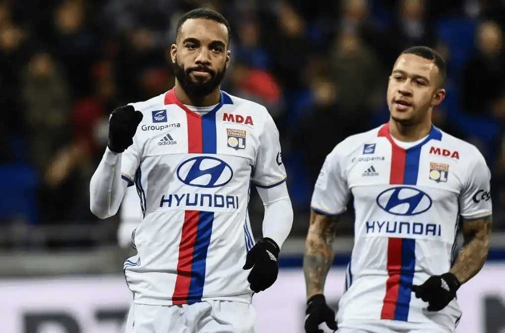 周日025法甲前瞻:里昂VS巴黎FC 欧冠卡位VS中游稳健!主场堡垒VS客场疲软谁能决胜?