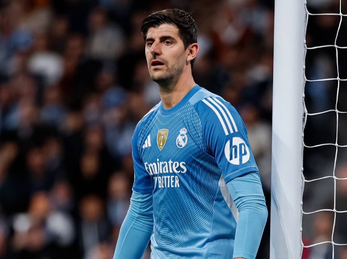 凌晨4点西甲19亿德比战!姆巴佩回归4大前锋对决皇马换门